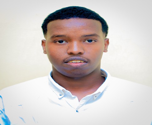 nuux cismaan cabdiraxmaan cilmi